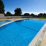 Апартаменты Vau Costa With Pool